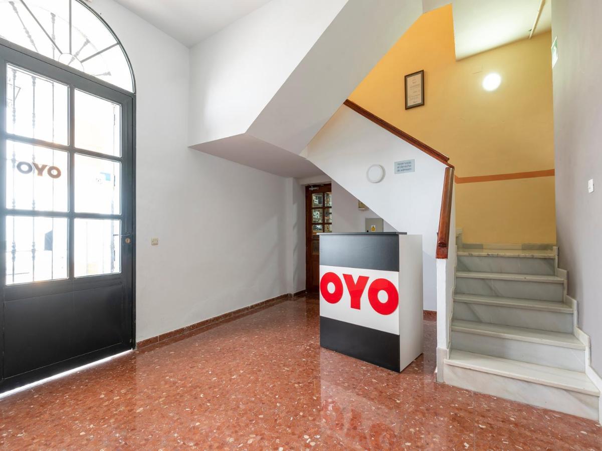 Oyo Hostal El Paisano Utrera Exterior photo